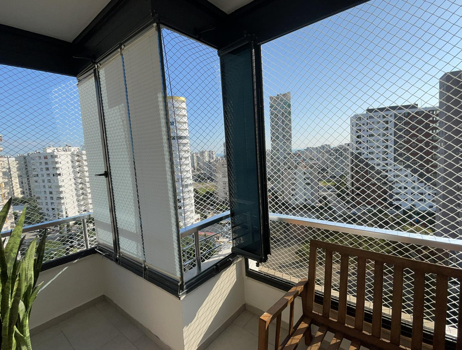 Pileli Perdeli Cam Balkon Güvenlik Filesi